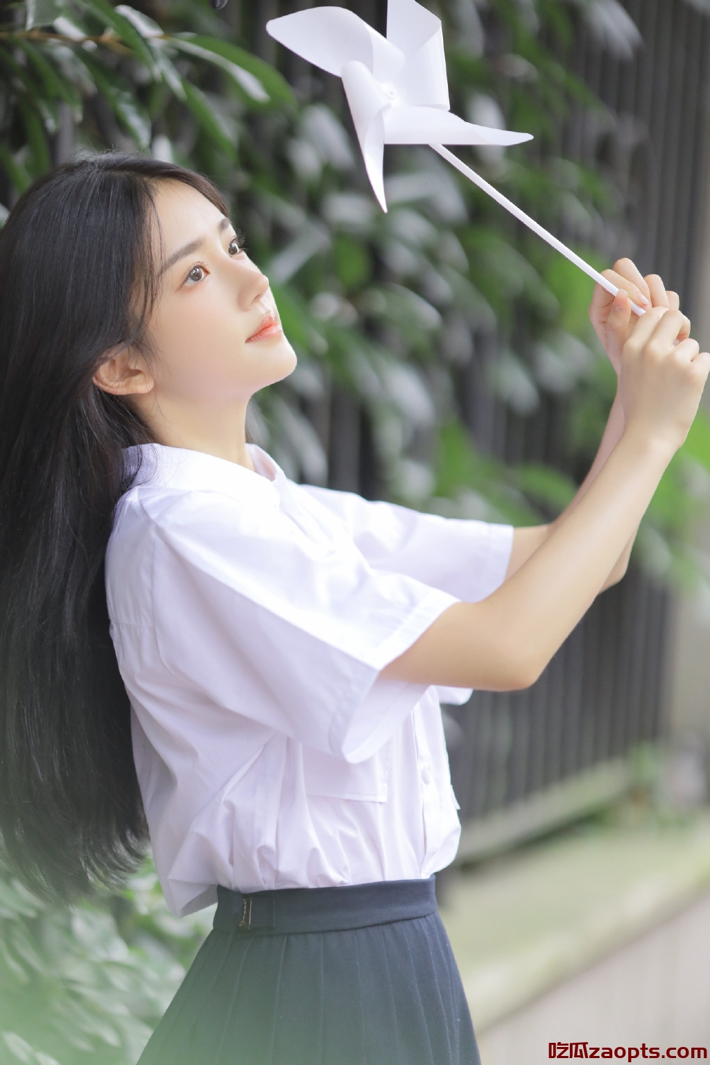 娜娜vlog热门合集：最新精彩视频一网打尽！